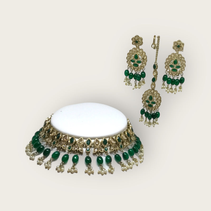 Necklace + Earrings + Tikka