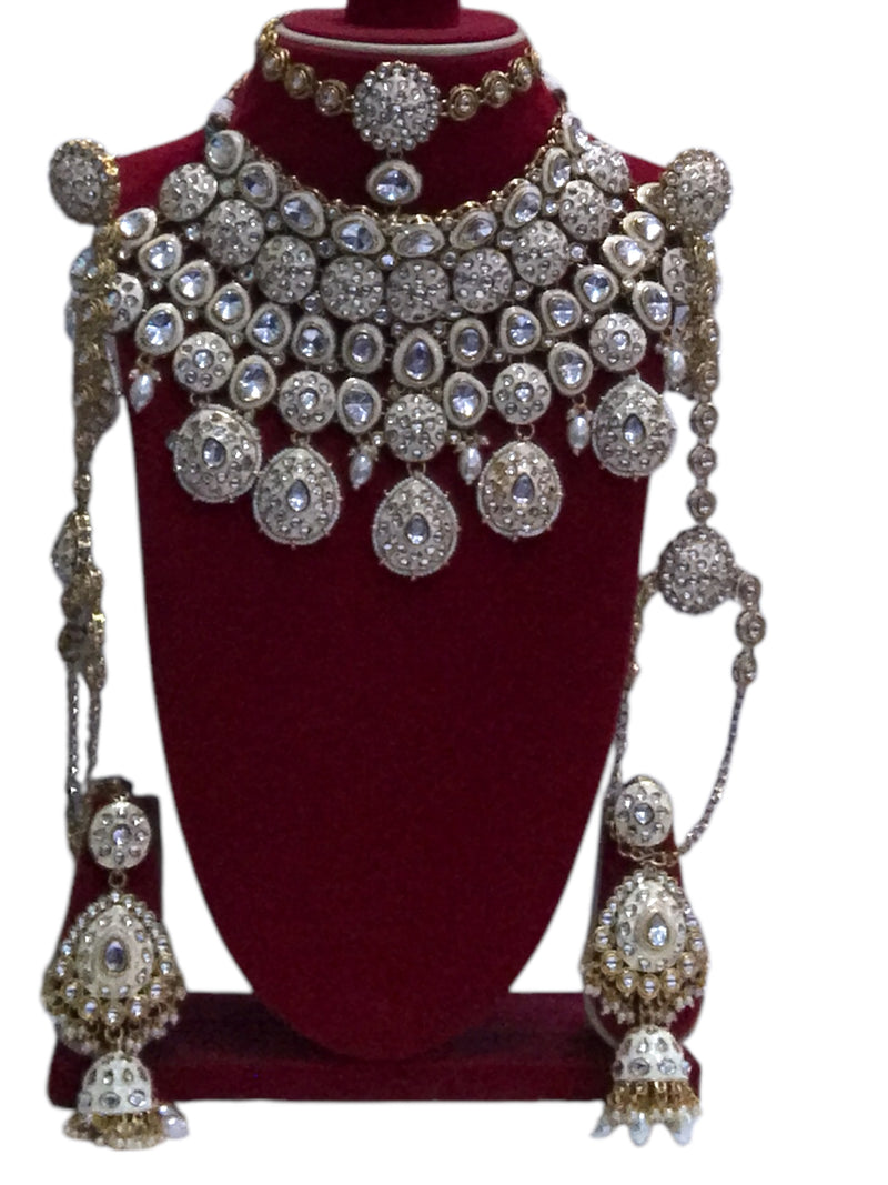 Necklace Set