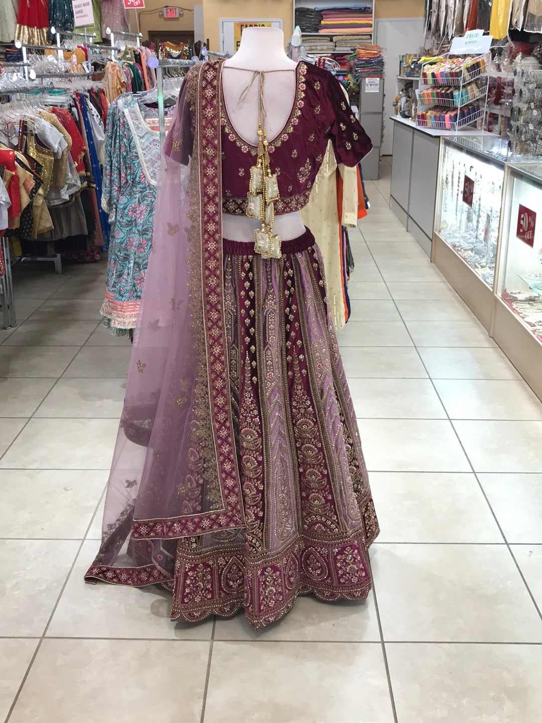 Anaya Designer Studio - Indian Ethnic Wear Store For Women