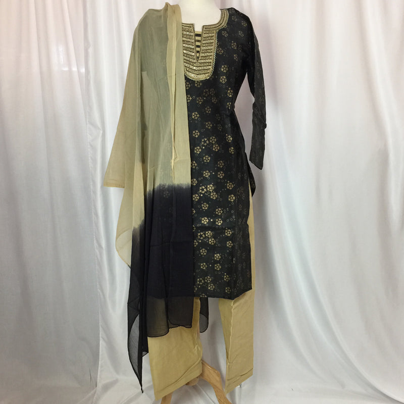 Shalwar Suit Size 40