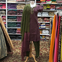 KURTA SHALWAR DUPATTA SIZE 40