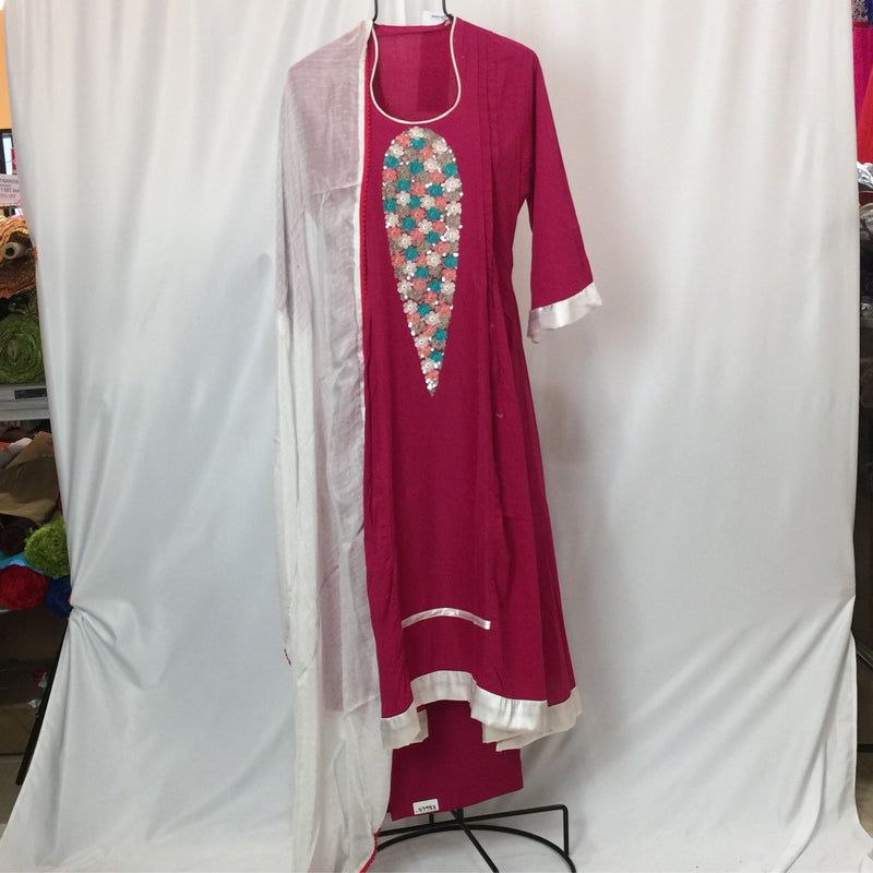 Pakistani Suit Size 38