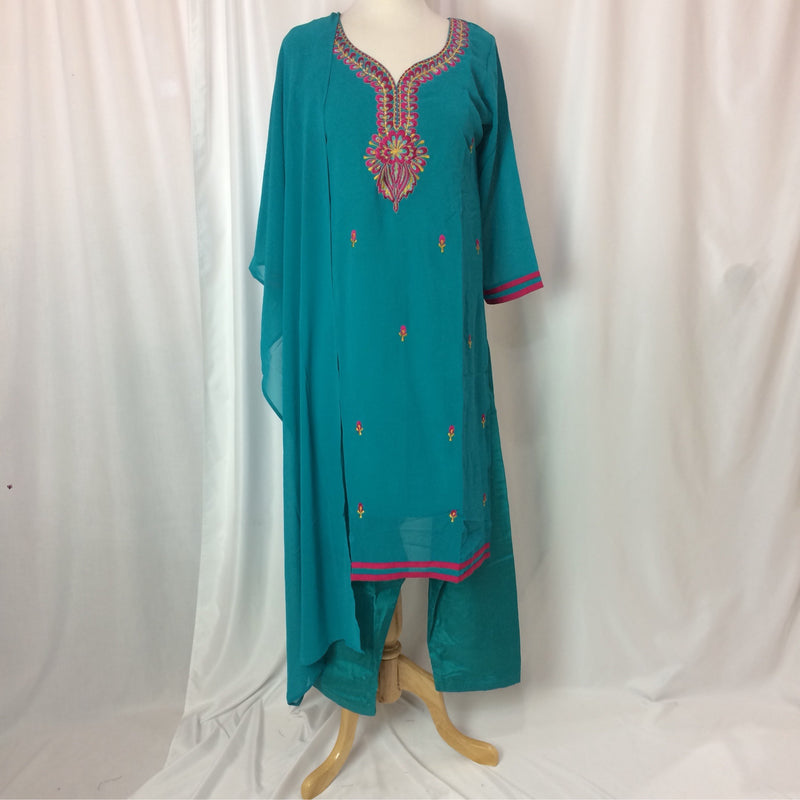 Shalwar suit size 48