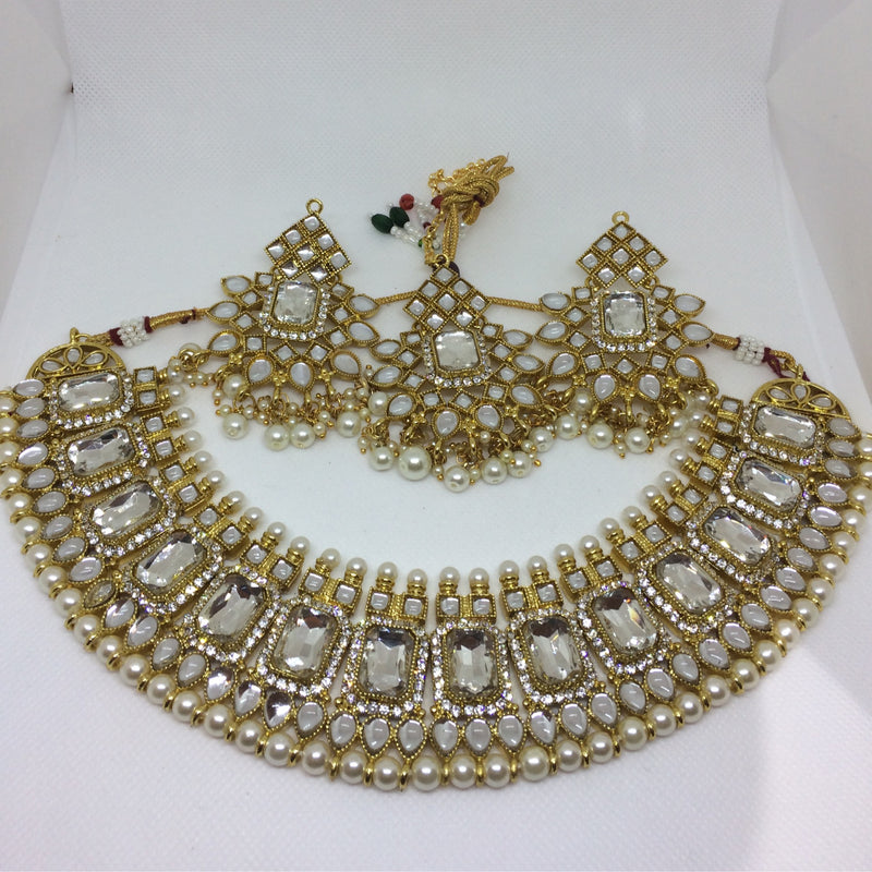 Necklace Set