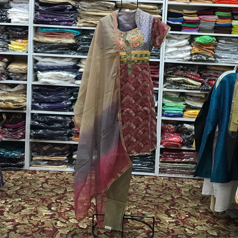 Kurta Churidar Dupatta Size 40