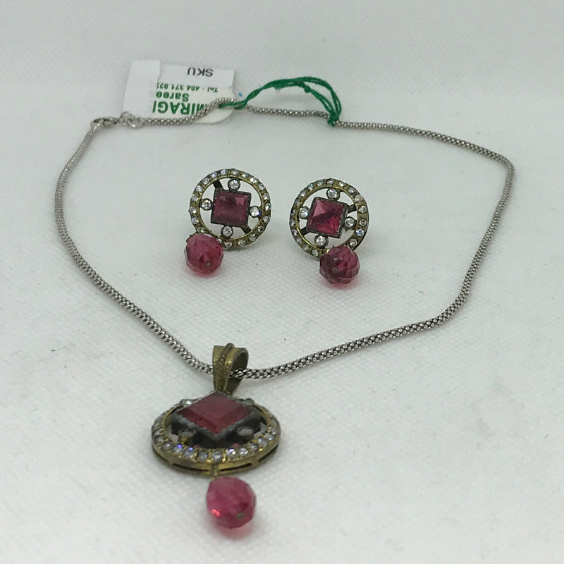 NECKLACE SET