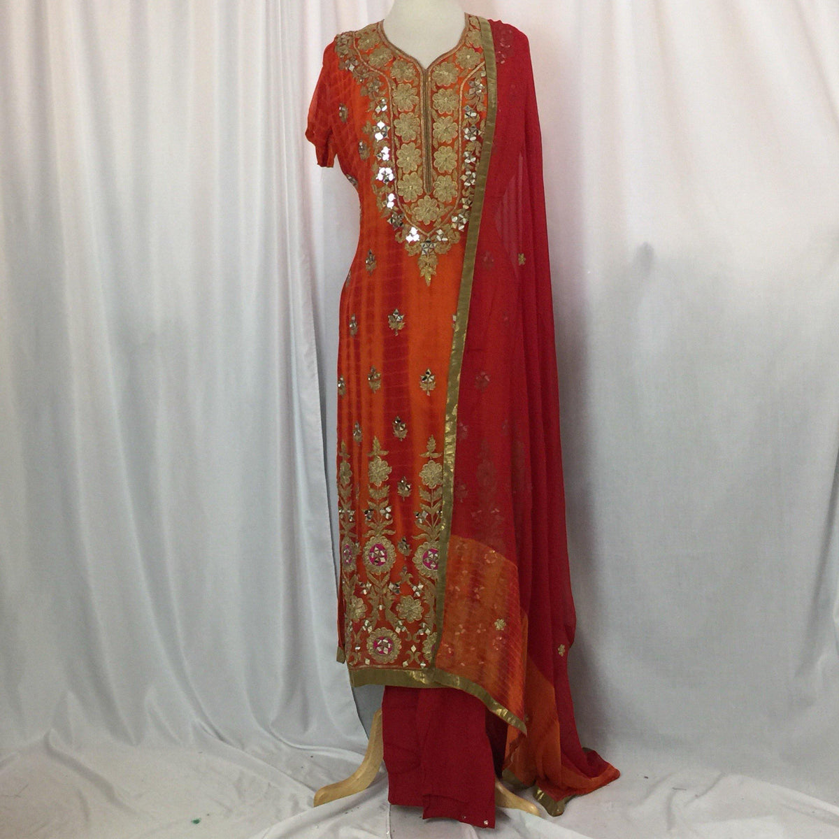 Anarkali Churidar Size 44 - Mirage Sari Center