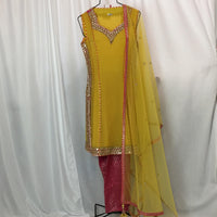 Pant Suit Size 38 - Mirage Sari Center