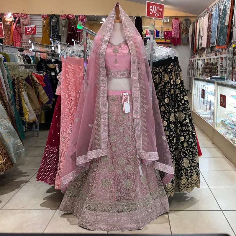 LEHENGA/CHOLI