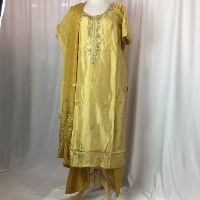 Shalwar Kurta - Mirage Sarees