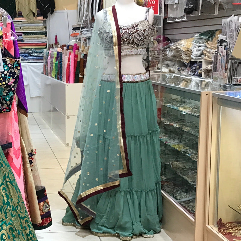 LEHENGA CHOLI SCARF, SIZE 36