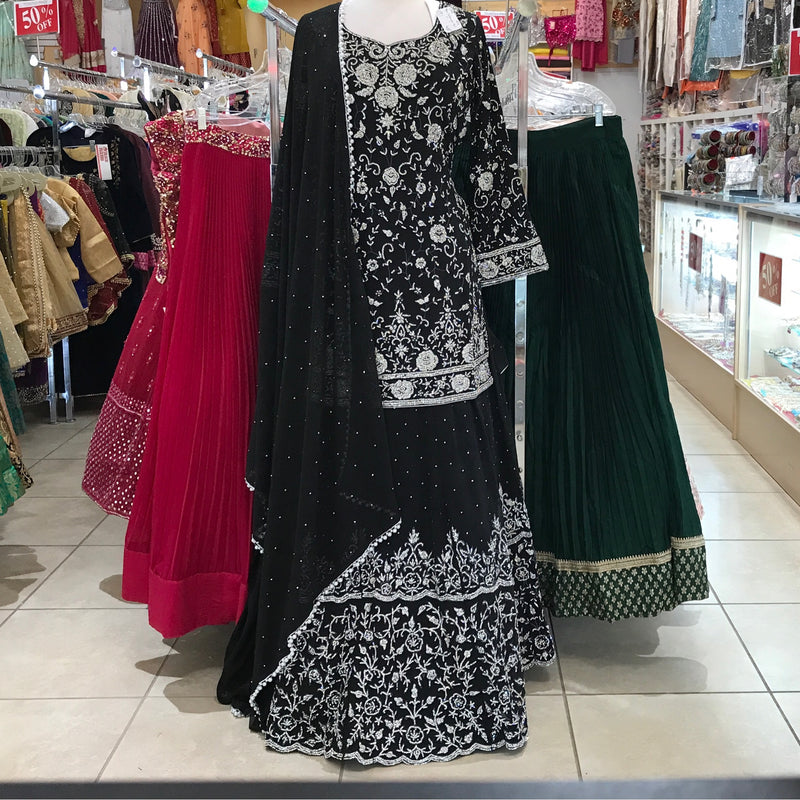 LEHENGA/CHOLI