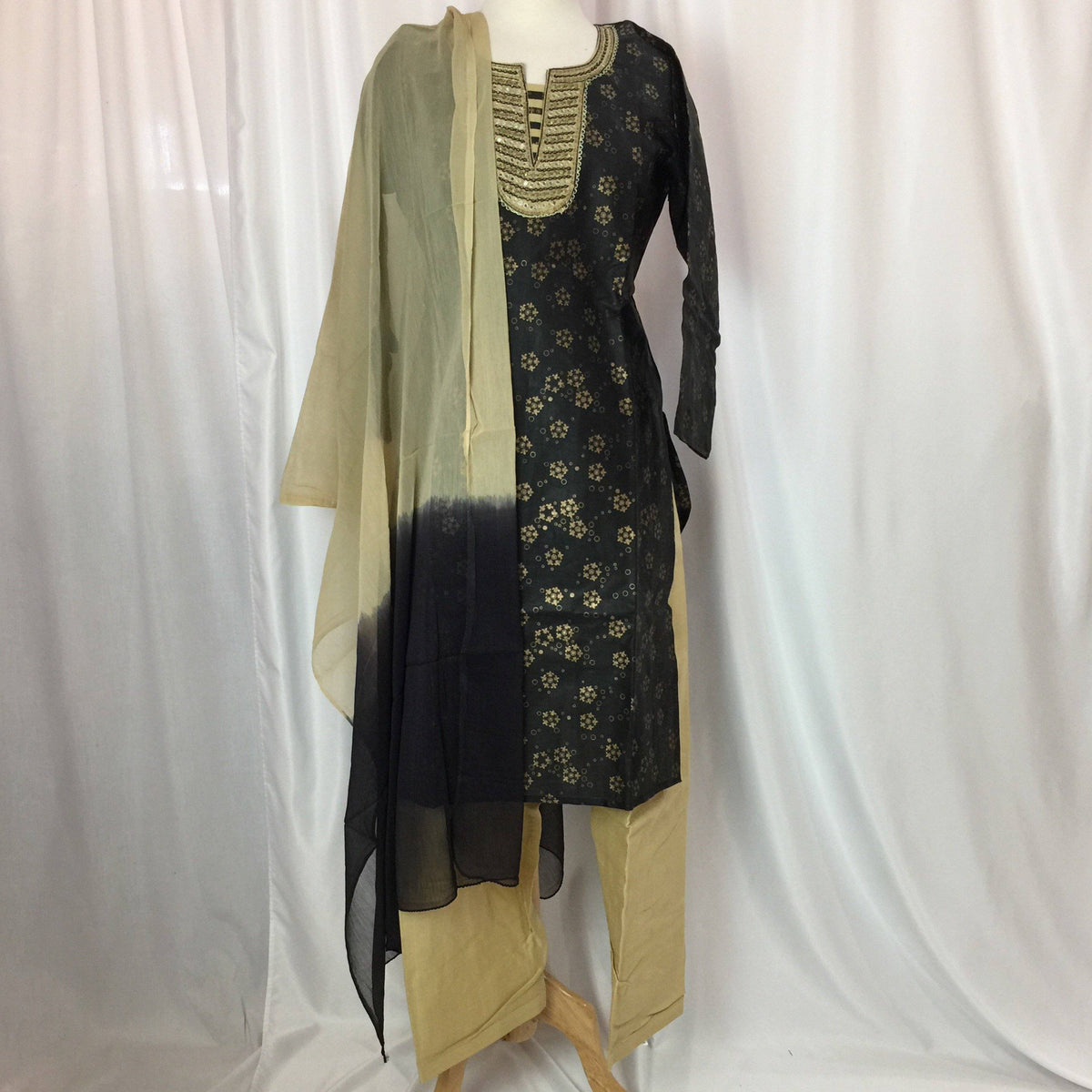 Shalwar Suit Size 40 - Mirage Sarees