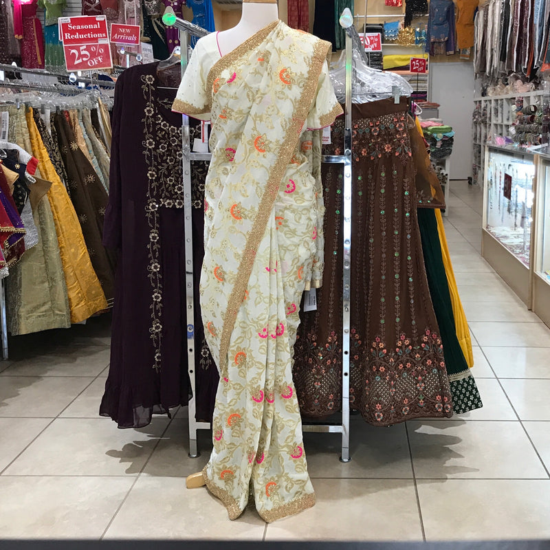 DESIGNER SAREE/READY BLOUSE