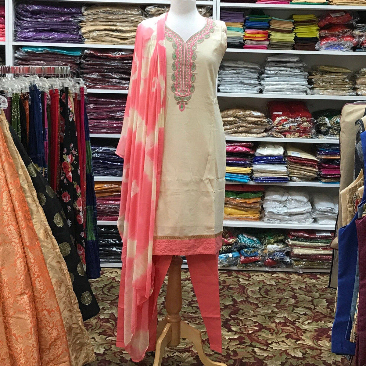 KURTA SHALWAR DUPATTA SIZE 38 - Mirage Sarees