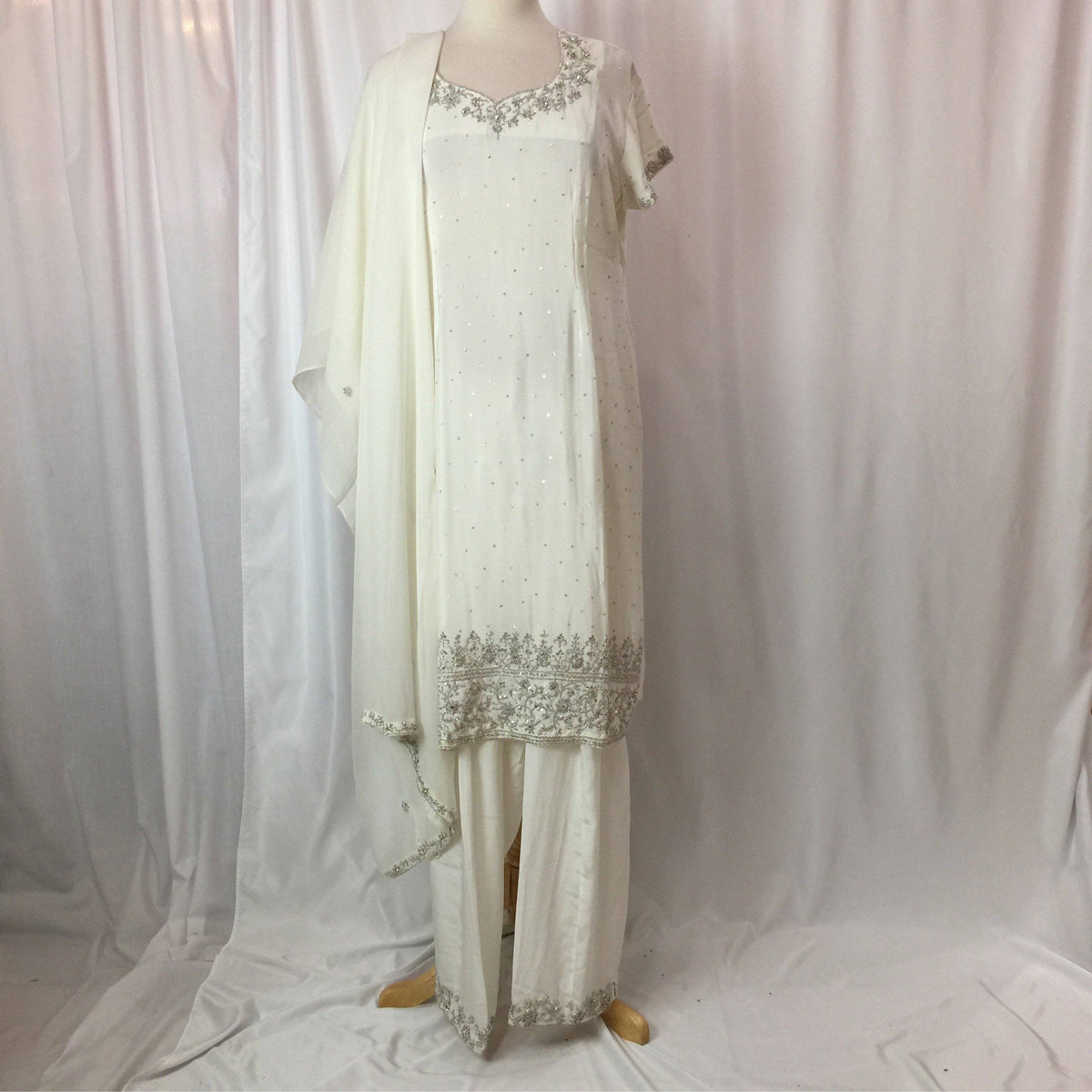 Kurta Shalwar Size 46 - Mirage Sarees