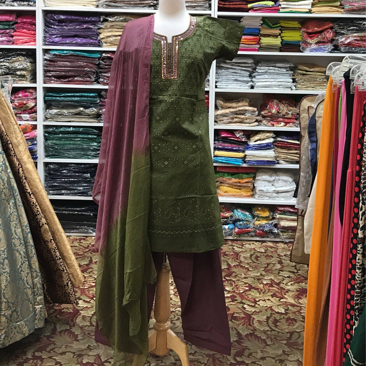 KURTA SHALWAR DUPATTA SIZE 40 - Mirage Sarees