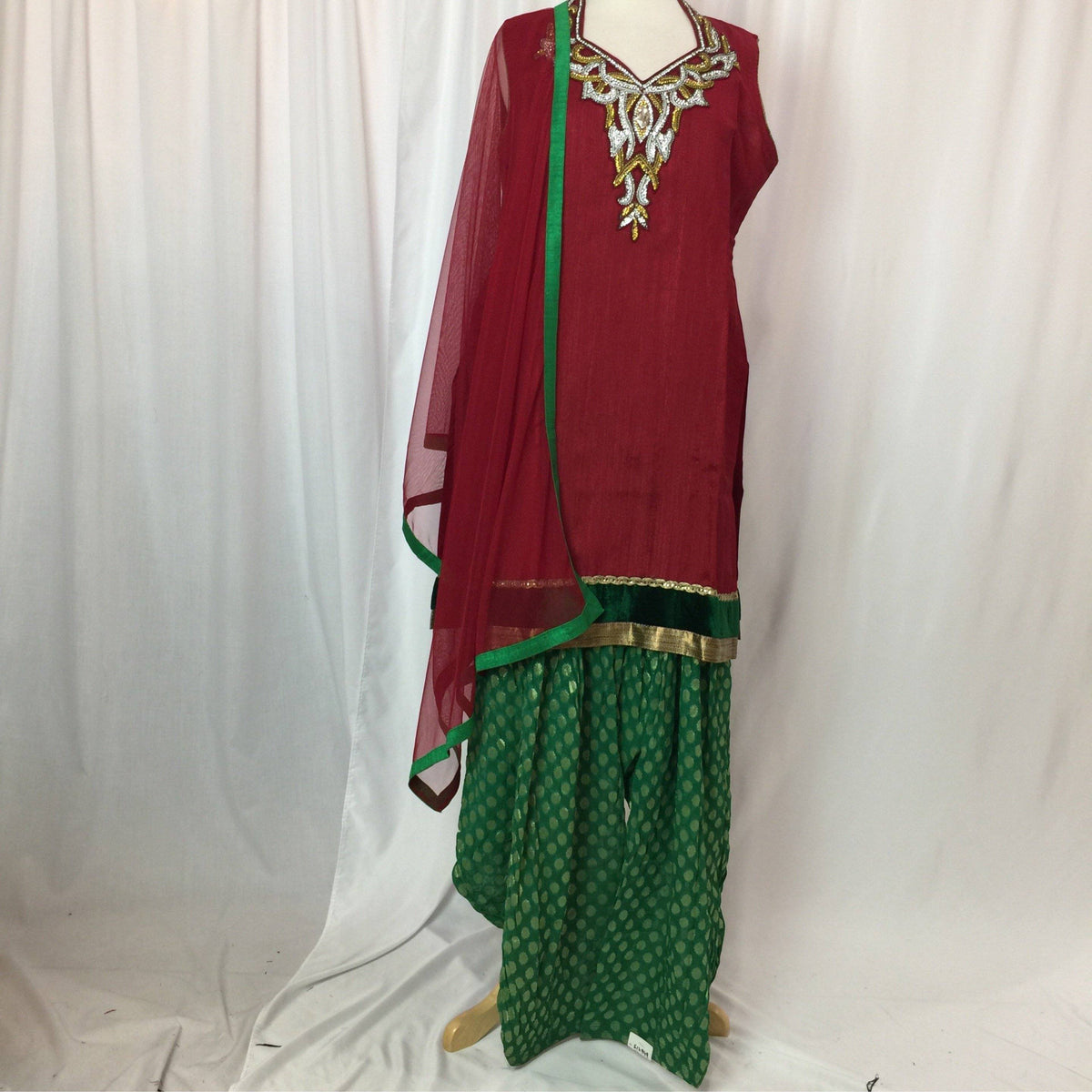 Kurta shalwar size 44 - Mirage Sarees