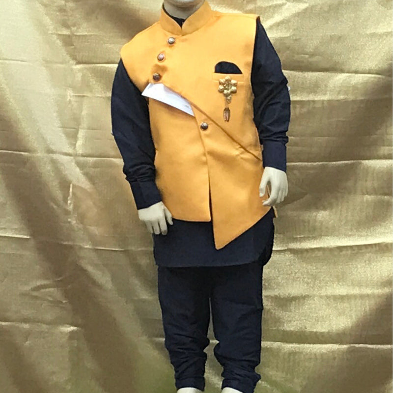 KURTA/TROUSER/WAIST SIZE 7 BOYS