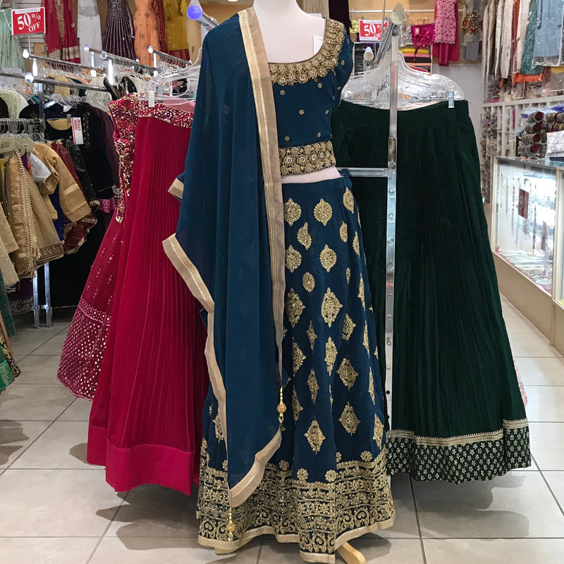 LEHENGA/CHOLI